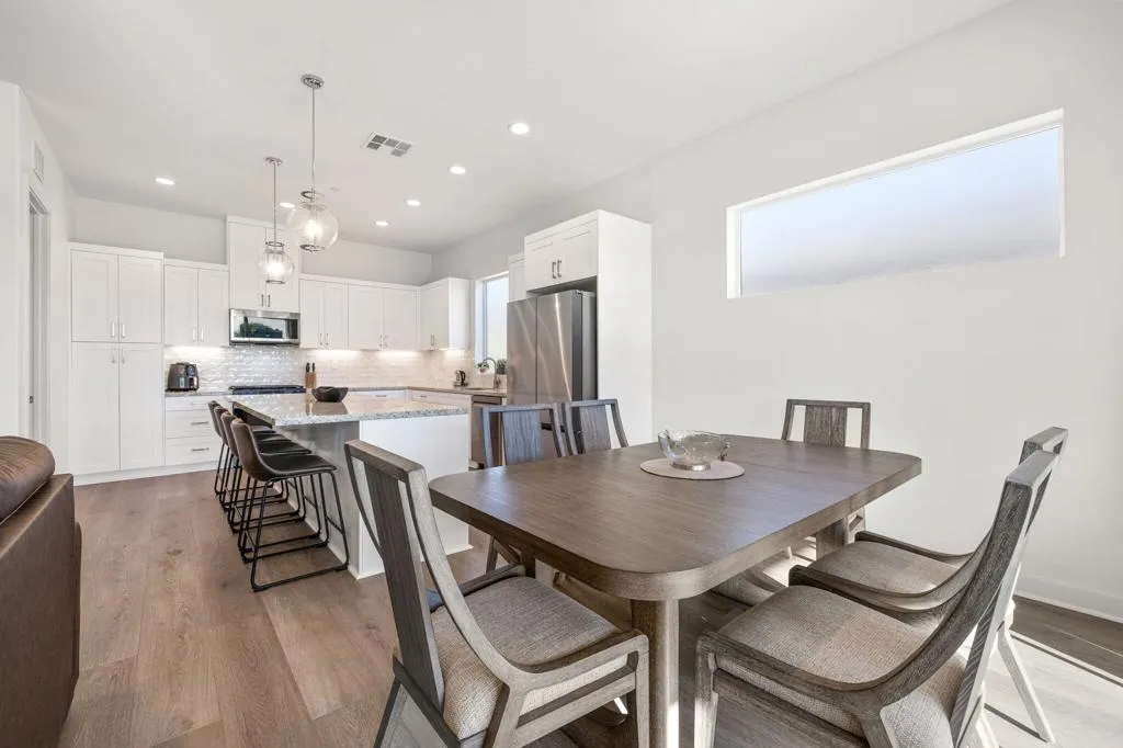 33-web-or-mls-2H8A4927 33-web-or-mls-2H8A4927
