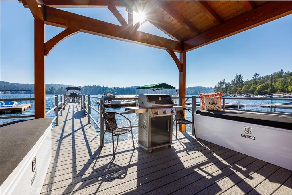 929 Lucerne Lane, Lake Arrowhead, California 92352 home-pic-40