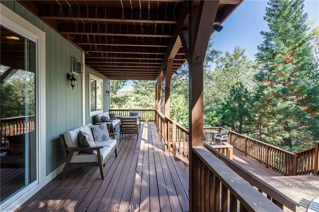 929 Lucerne Lane, Lake Arrowhead, California 92352 home-pic-30