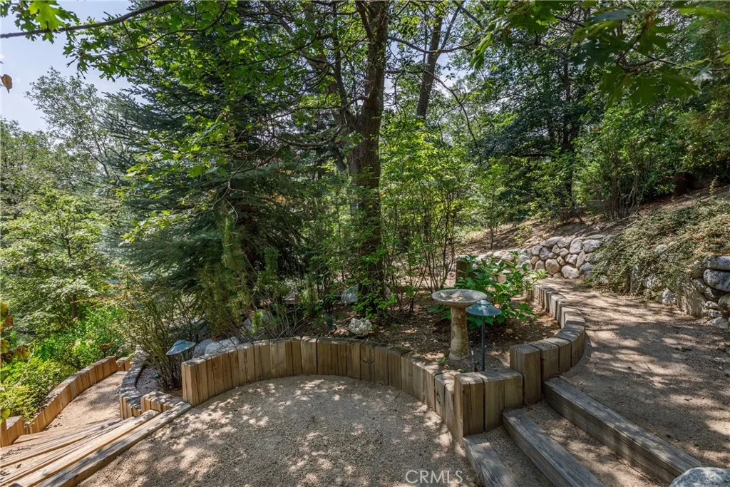 929 Lucerne Lane, Lake Arrowhead, California 92352 home-pic-45