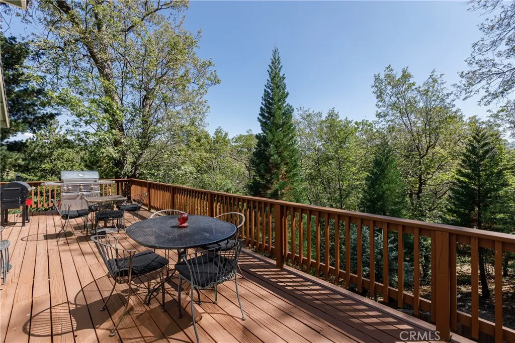 929 Lucerne Lane, Lake Arrowhead, California 92352 home-pic-17