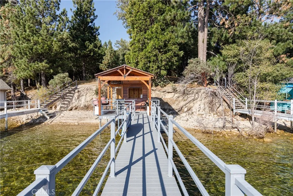 929 Lucerne Lane, Lake Arrowhead, California 92352 home-pic-41