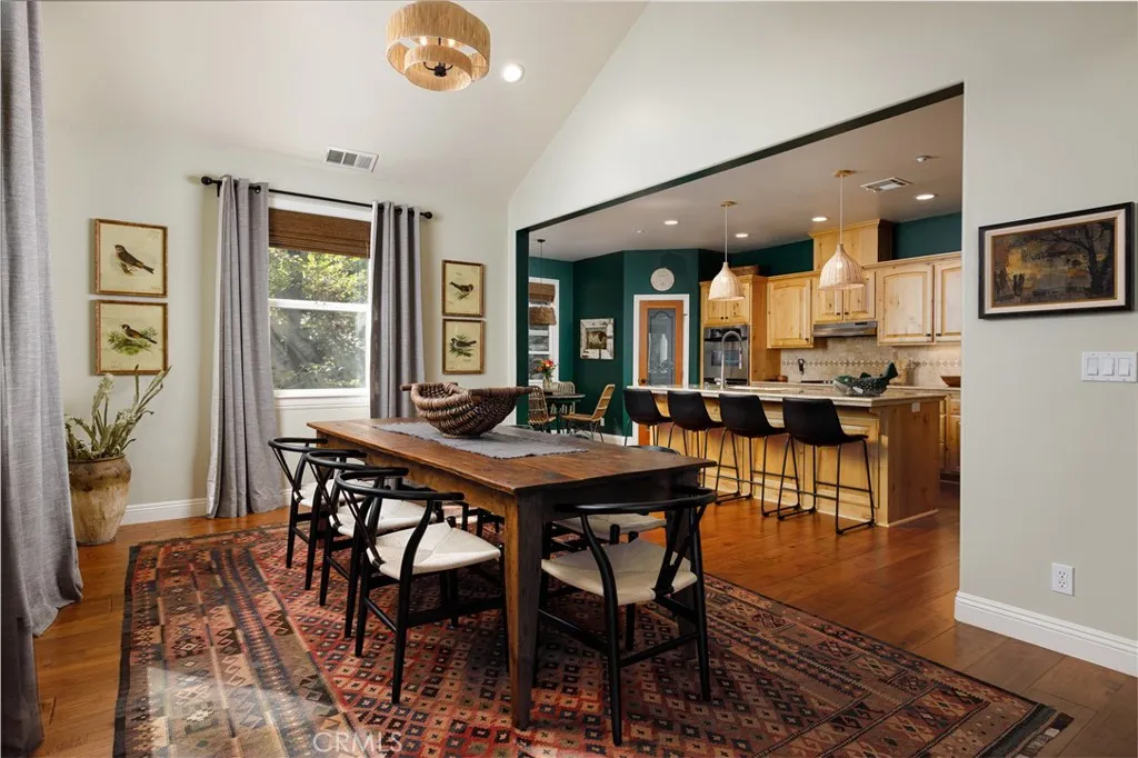 929 Lucerne Lane, Lake Arrowhead, California 92352 home-pic-8