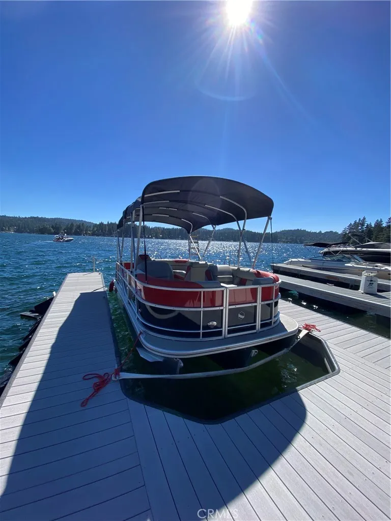929 Lucerne Lane, Lake Arrowhead, California 92352 home-pic-46