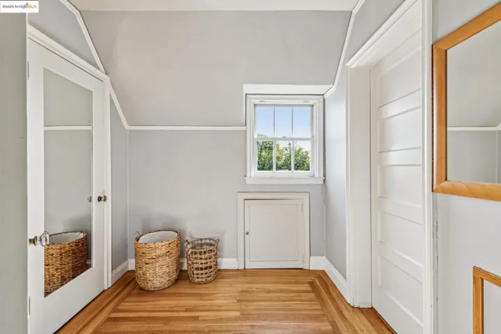 962 Arlington Ave, Berkeley, California 94707