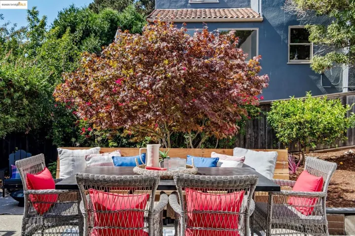 962 Arlington Ave, Berkeley, California 94707
