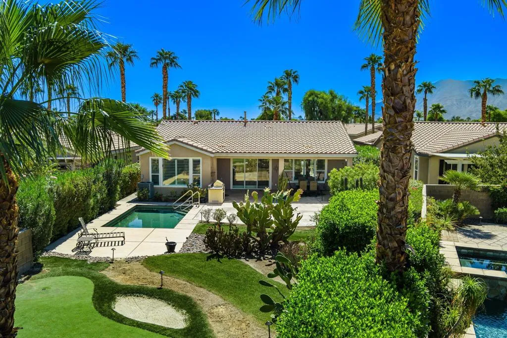 81650 Prism Drive, La Quinta, California 92253 home-pic-2