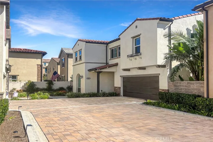 1281 Viejo Hills Drive, Lake Forest, California 92610