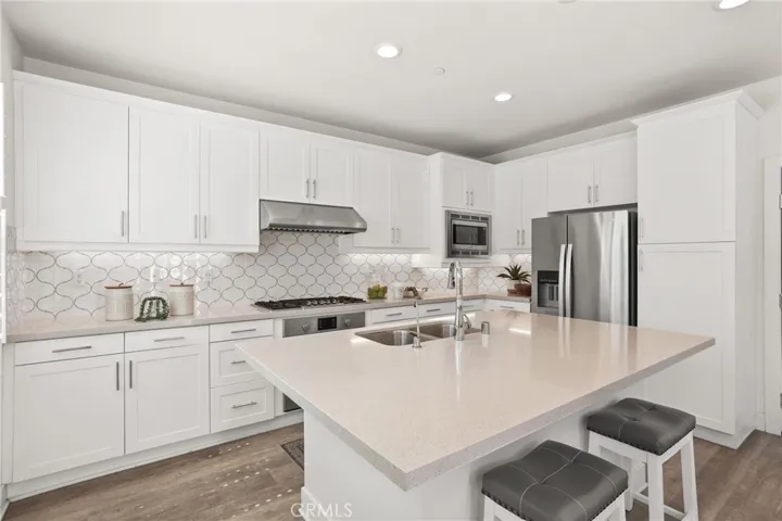1281 Viejo Hills Drive, Lake Forest, California 92610
