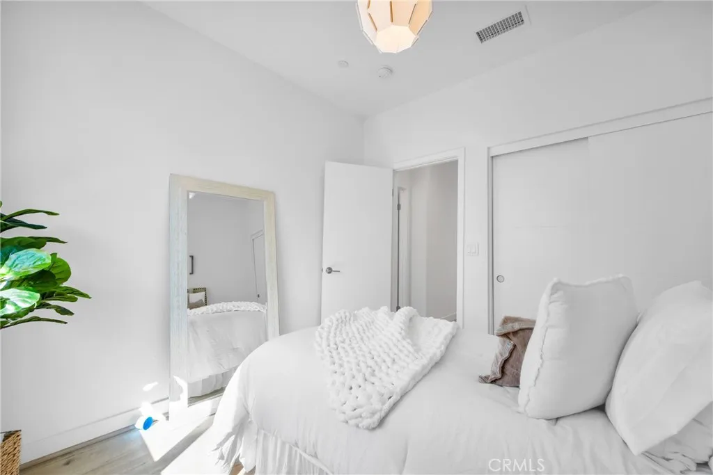 314 Bridgewater Way 2, Gardena, California 90247 home-pic-41