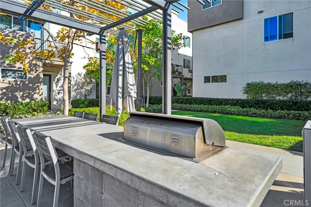 314 Bridgewater Way 2, Gardena, California 90247 home-pic-61
