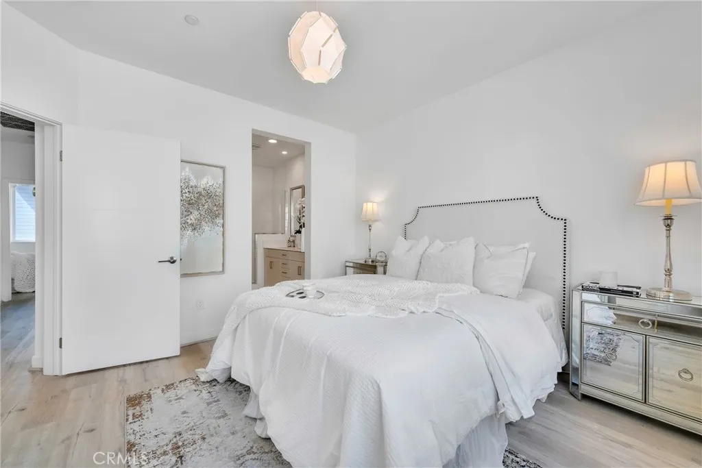 314 Bridgewater Way 2, Gardena, California 90247 home-pic-22