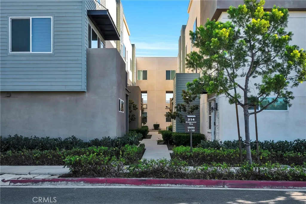 314 Bridgewater Way 2, Gardena, California 90247 home-pic-64