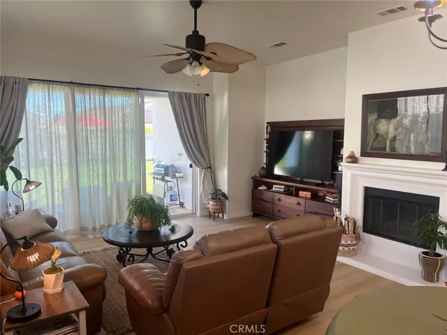 1744 Forest Oaks Drive S, Beaumont, California 92223