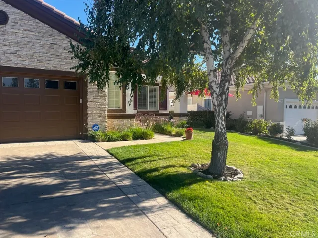 1744 Forest Oaks Drive S, Beaumont, California 92223