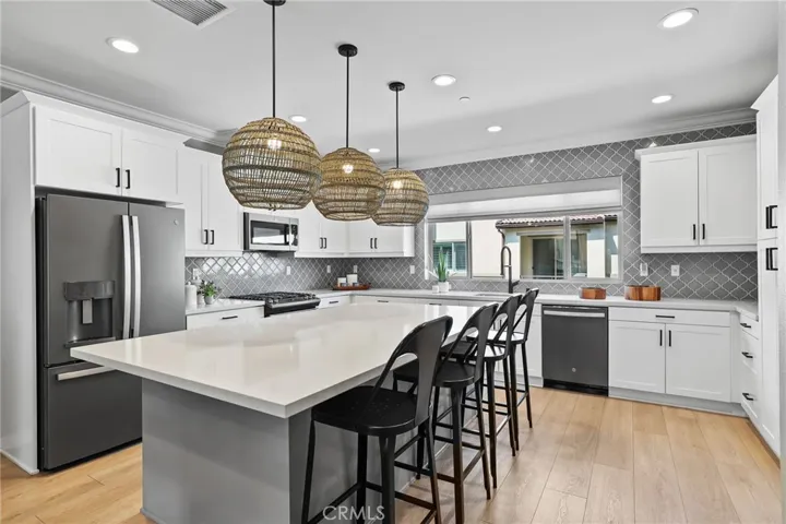 406 Coyote Pass, Lake Forest, California 92610