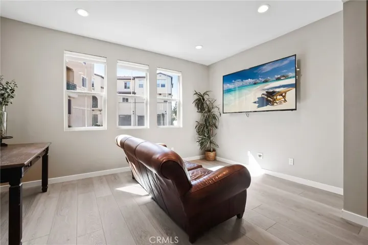 406 Coyote Pass, Lake Forest, California 92610