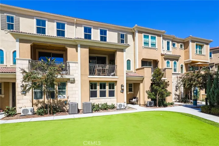 406 Coyote Pass, Lake Forest, California 92610