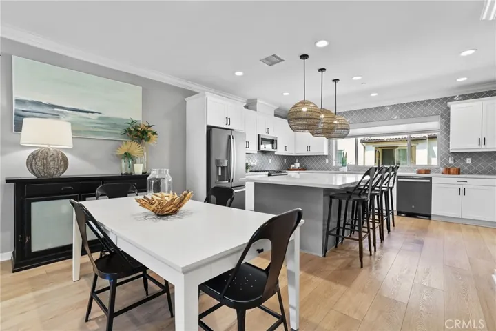 406 Coyote Pass, Lake Forest, California 92610