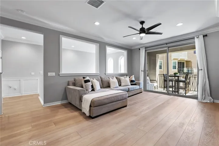 406 Coyote Pass, Lake Forest, California 92610