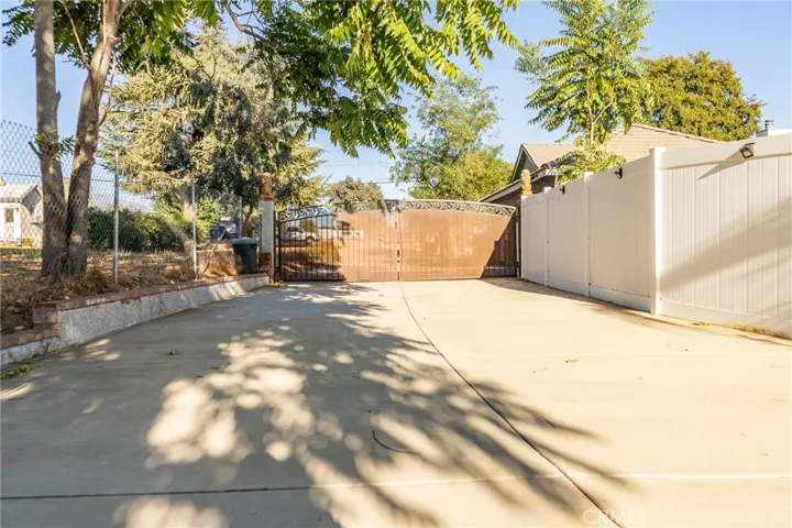 10185 Nancy Avenue, Cherry Valley, California 92223