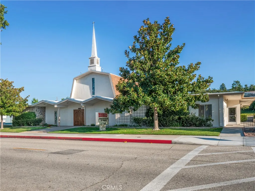 19126 Avenue Of The Oaks C, Newhall, California 91321 home-pic-24