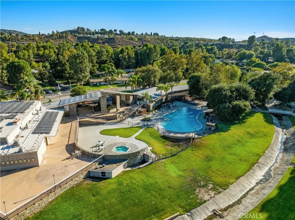 19126 Avenue Of The Oaks C, Newhall, California 91321 home-pic-21