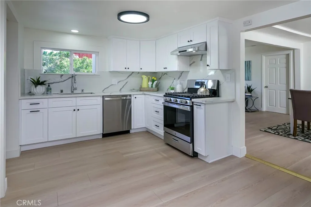 4942 Gem Lane, Yorba Linda, California 92886 home-pic-1