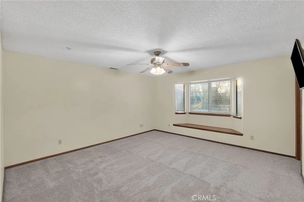 7762 Madera Ave, Hesperia, California 92345 home-pic-11