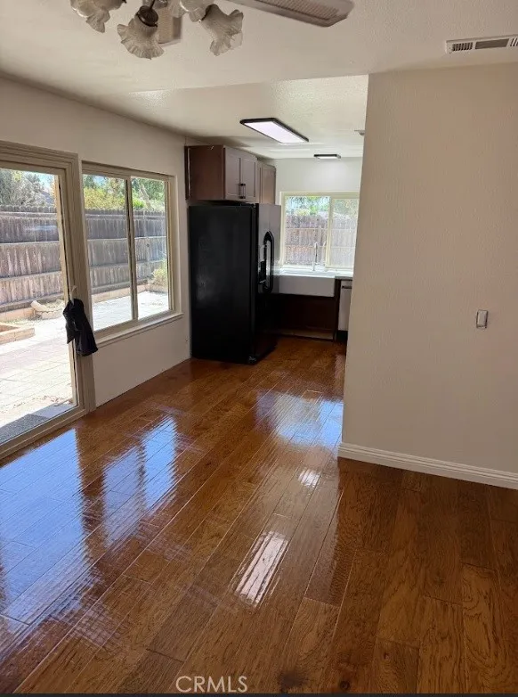 10020 Leucadia Lane, Riverside, California 92503, 4 Bedrooms Bedrooms, ,2 BathroomsBathrooms,Residential Lease,For Rent,LEUCADIA,PW25219771