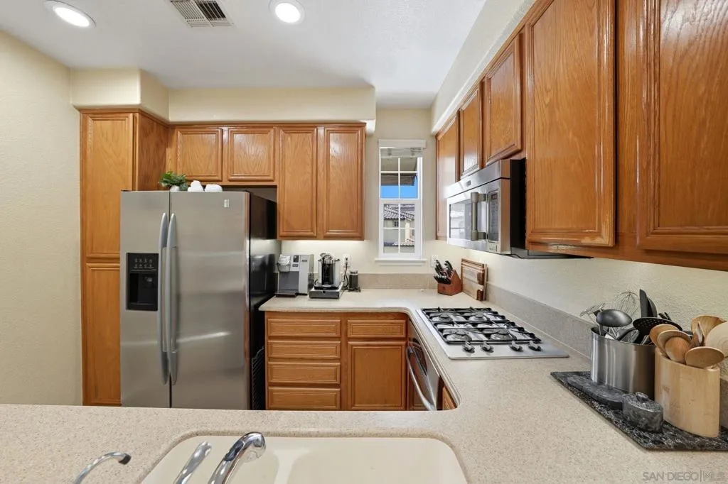 380 Callesita Mariola, Chula Vista, California 91914 home-pic-7