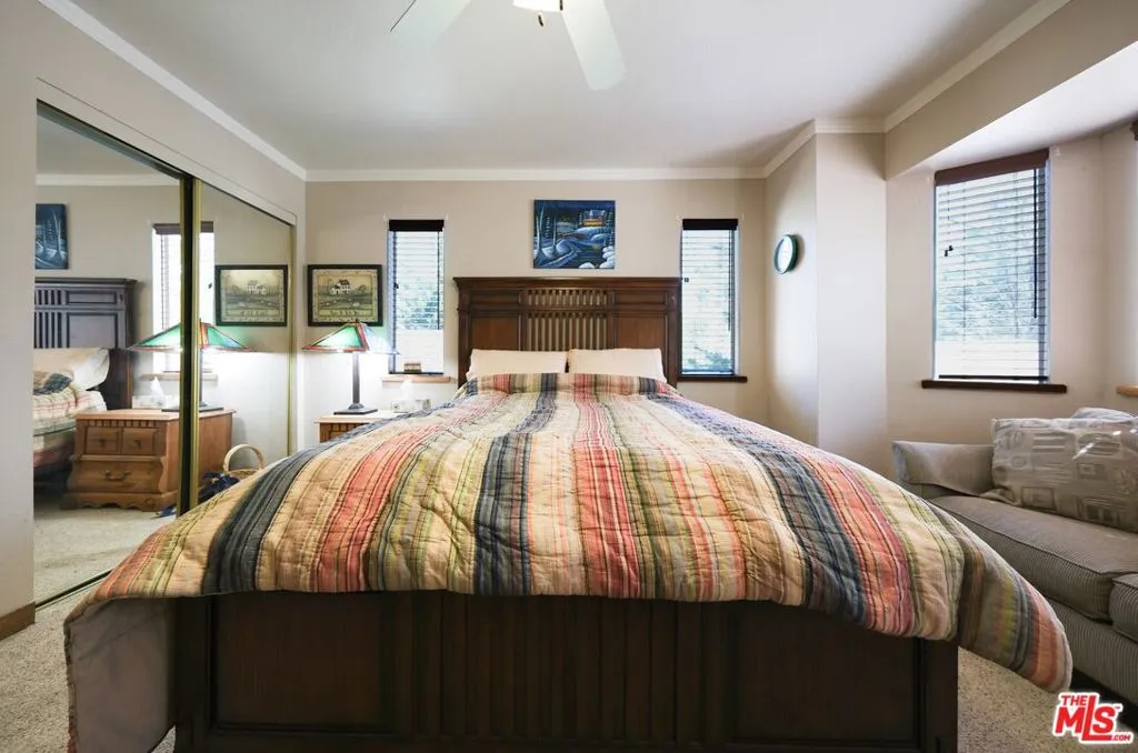 33186 Arrowbear Drive, Running Springs, California 92382 home-pic-16