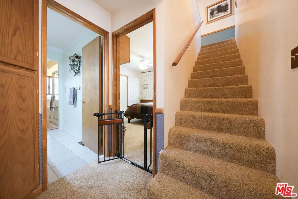 33186 Arrowbear Drive, Running Springs, California 92382 home-pic-12