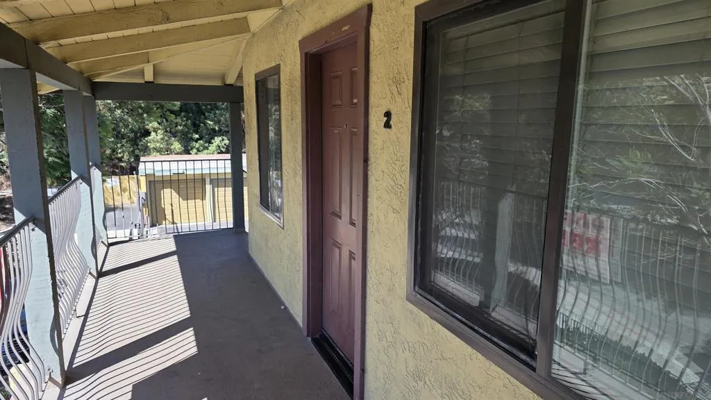 2360 Paseo De Laura 2, Oceanside, California 92056 home-pic-3