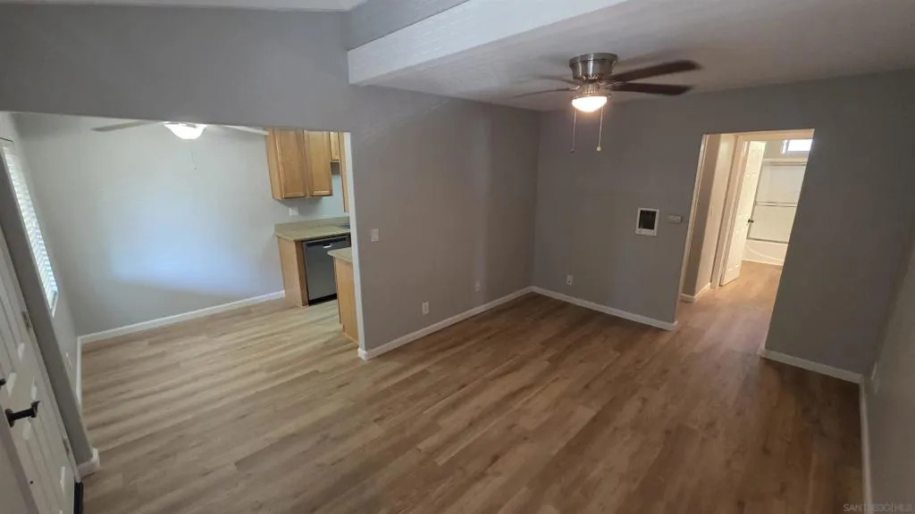2360 Paseo De Laura 2, Oceanside, California 92056 home-pic-10