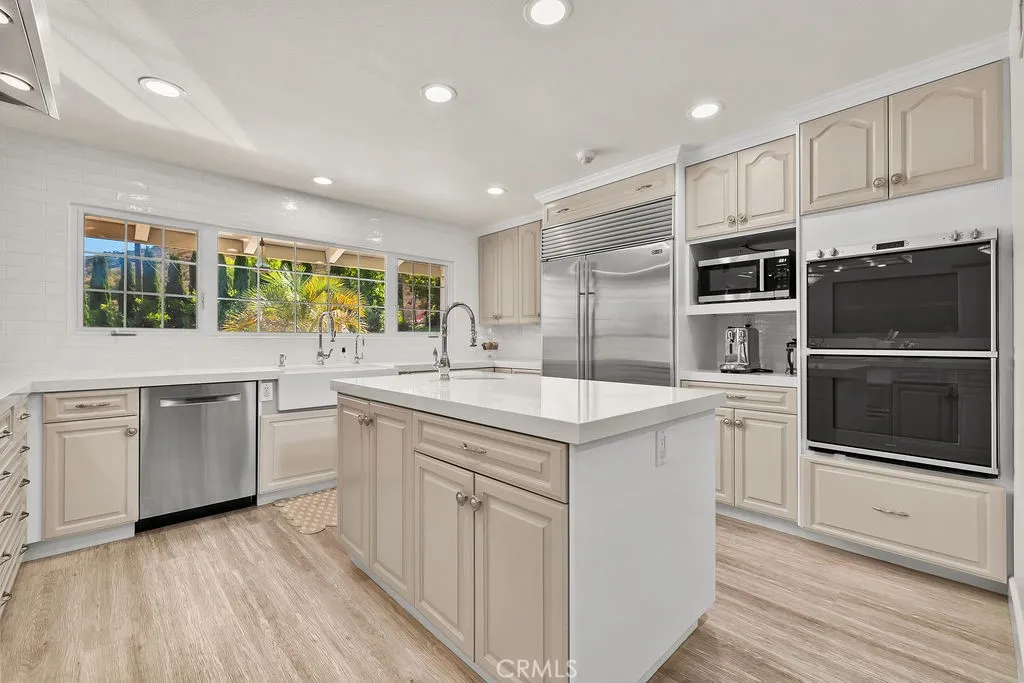 10951 Meads, Orange, California 92869 home-pic-20