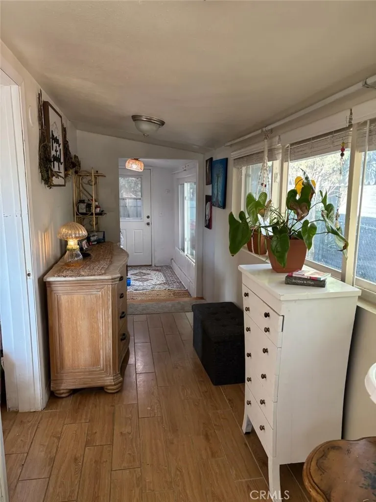 17713 Valley Trail, Lake Hughes, California 93532 home-pic-8