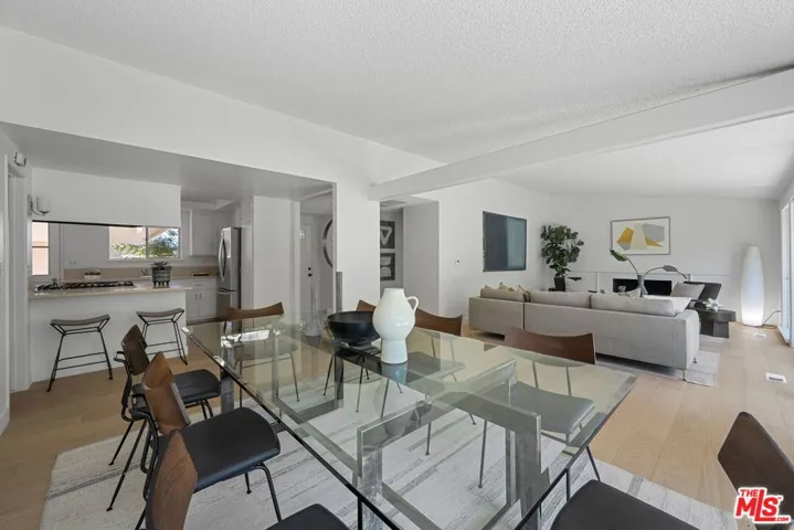 27102 Springcreek Road, Rancho Palos Verdes, California 90275