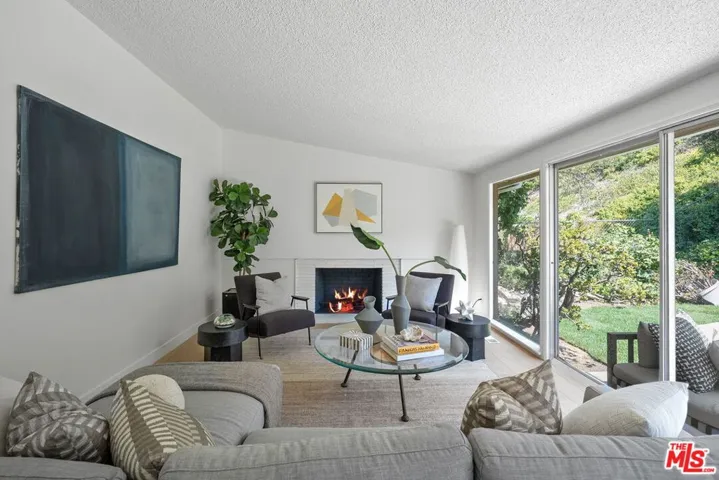 27102 Springcreek Road, Rancho Palos Verdes, California 90275