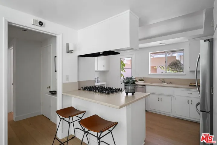 27102 Springcreek Road, Rancho Palos Verdes, California 90275