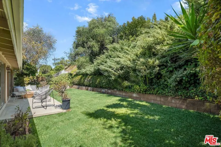 27102 Springcreek Road, Rancho Palos Verdes, California 90275