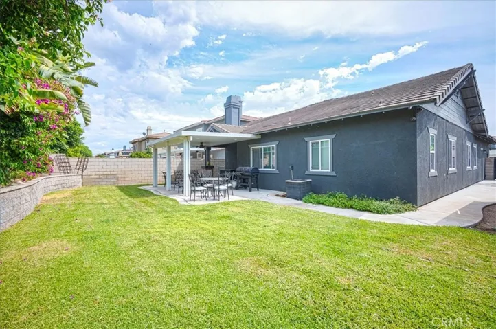 16212 Star Crest, Fontana, California 92336