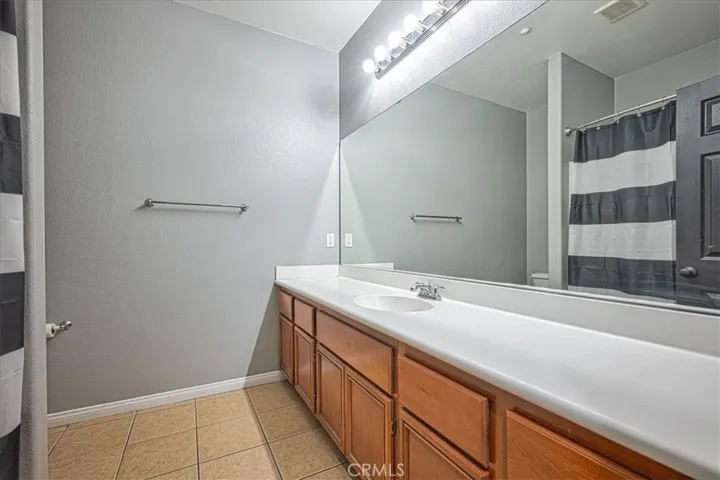 16212 Star Crest, Fontana, California 92336