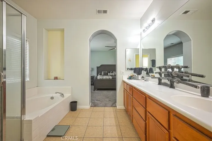 16212 Star Crest, Fontana, California 92336