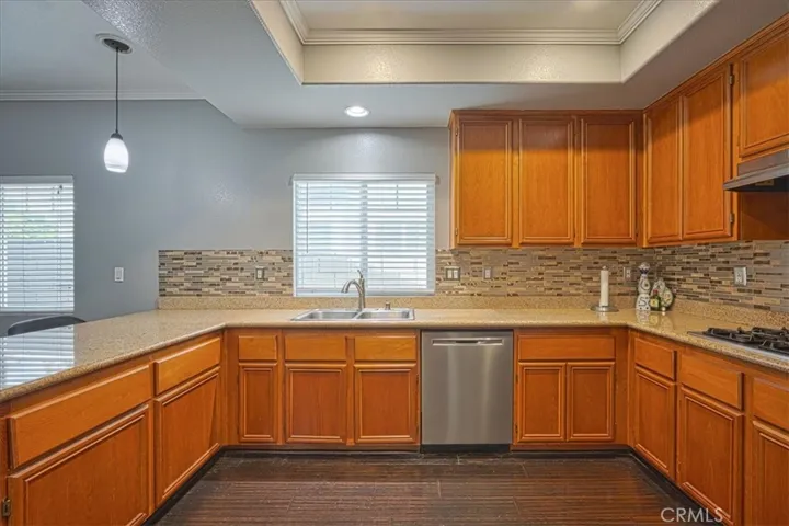 16212 Star Crest, Fontana, California 92336