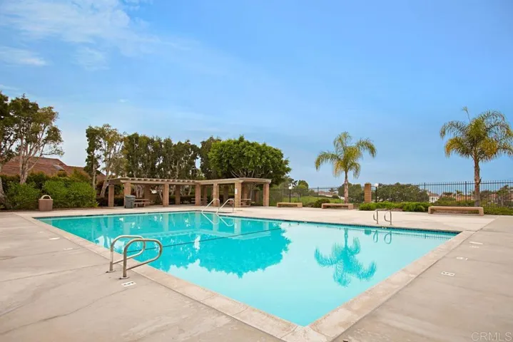 2091 Redwood, Vista, California 92081