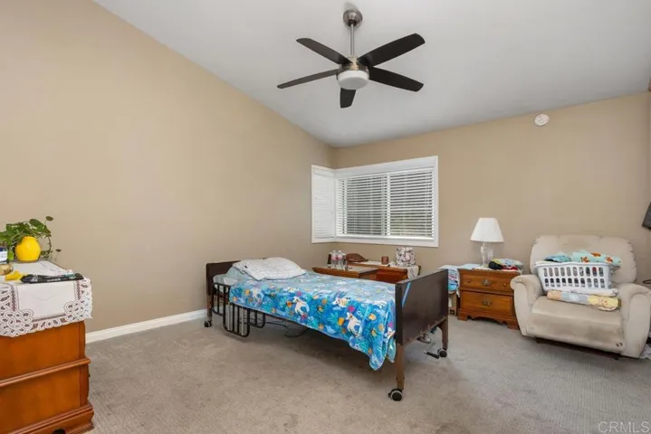 2091 Redwood, Vista, California 92081