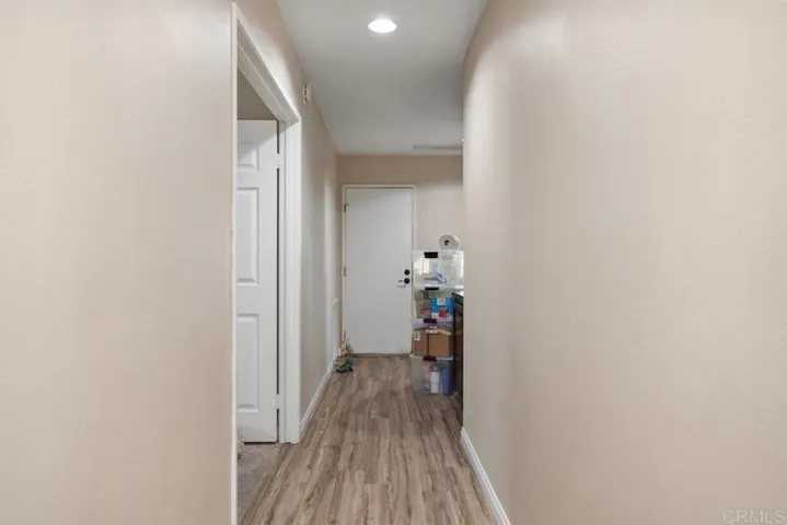 2091 Redwood, Vista, California 92081