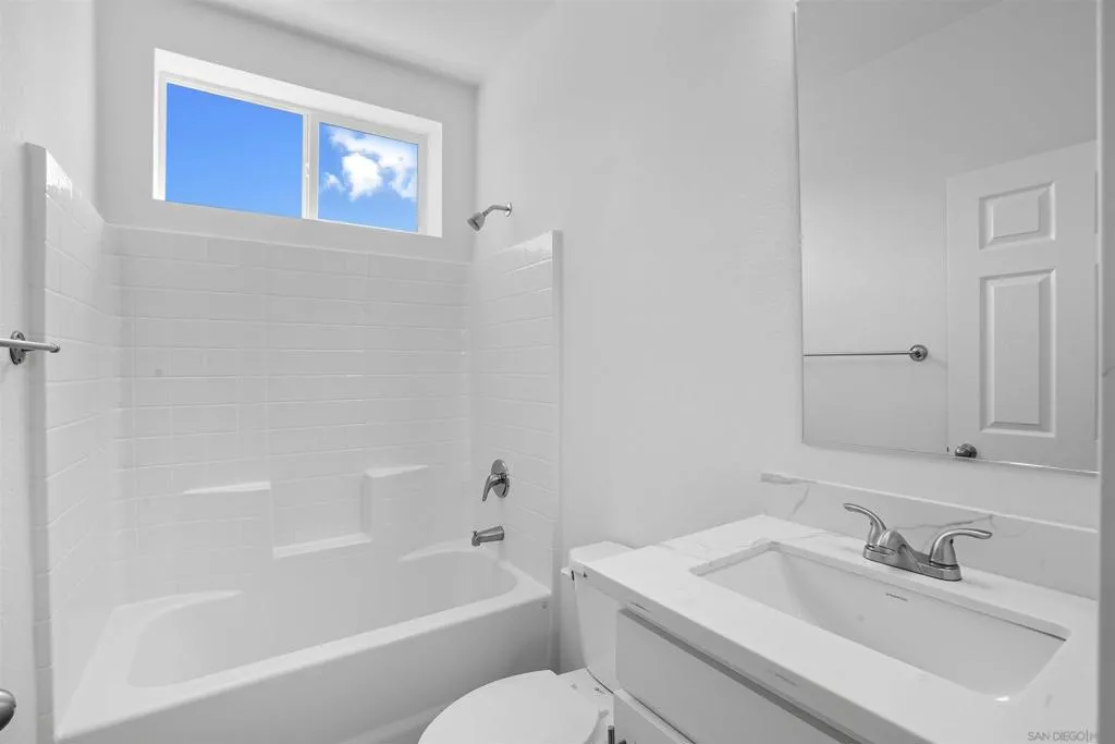 2080 82 Curtis, Vista, California 92084 home-pic-41