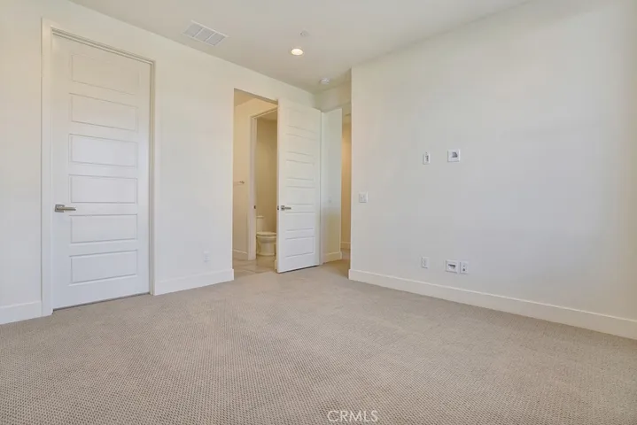 683 W 17th Street, Costa Mesa, California 92627
